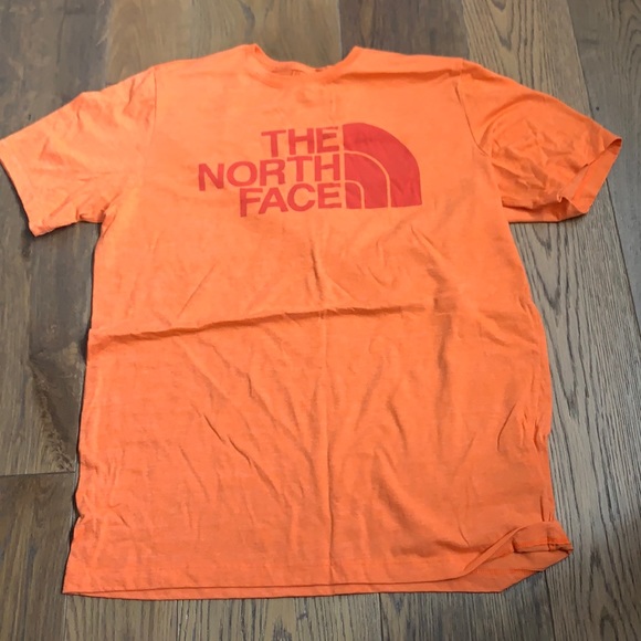 The north face tshirt - Picture 1 of 1